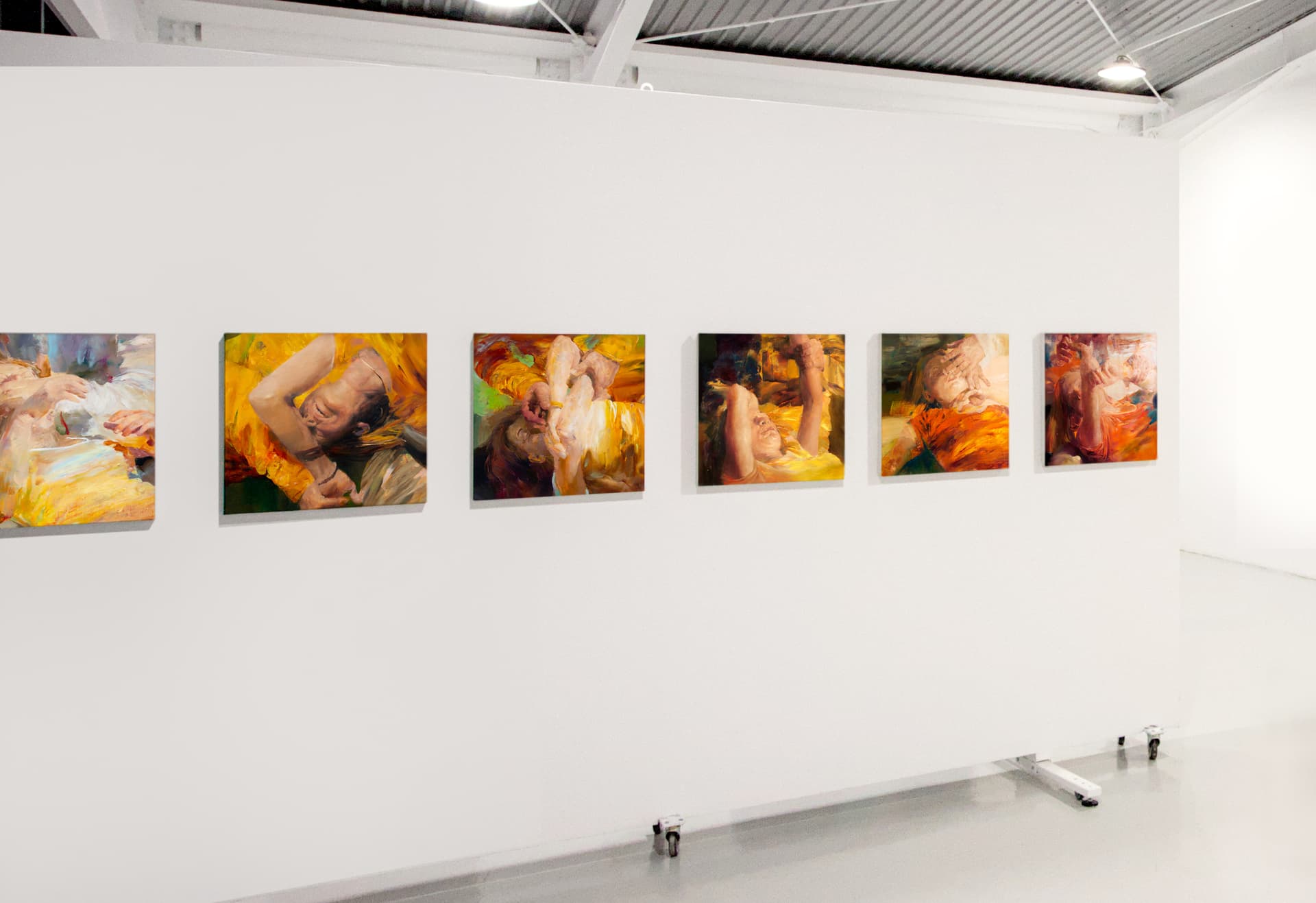 BETWEEN SECONDS installation view, Borderline Art Space, image 1